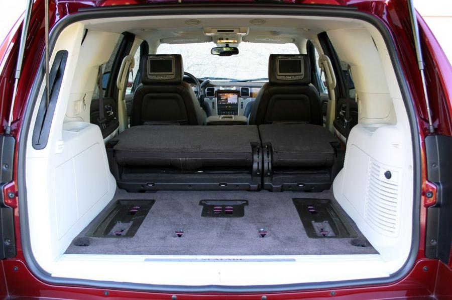  Cadillac Escalade Platinum Hybrid 2011 года  (фото 6 из 60)
